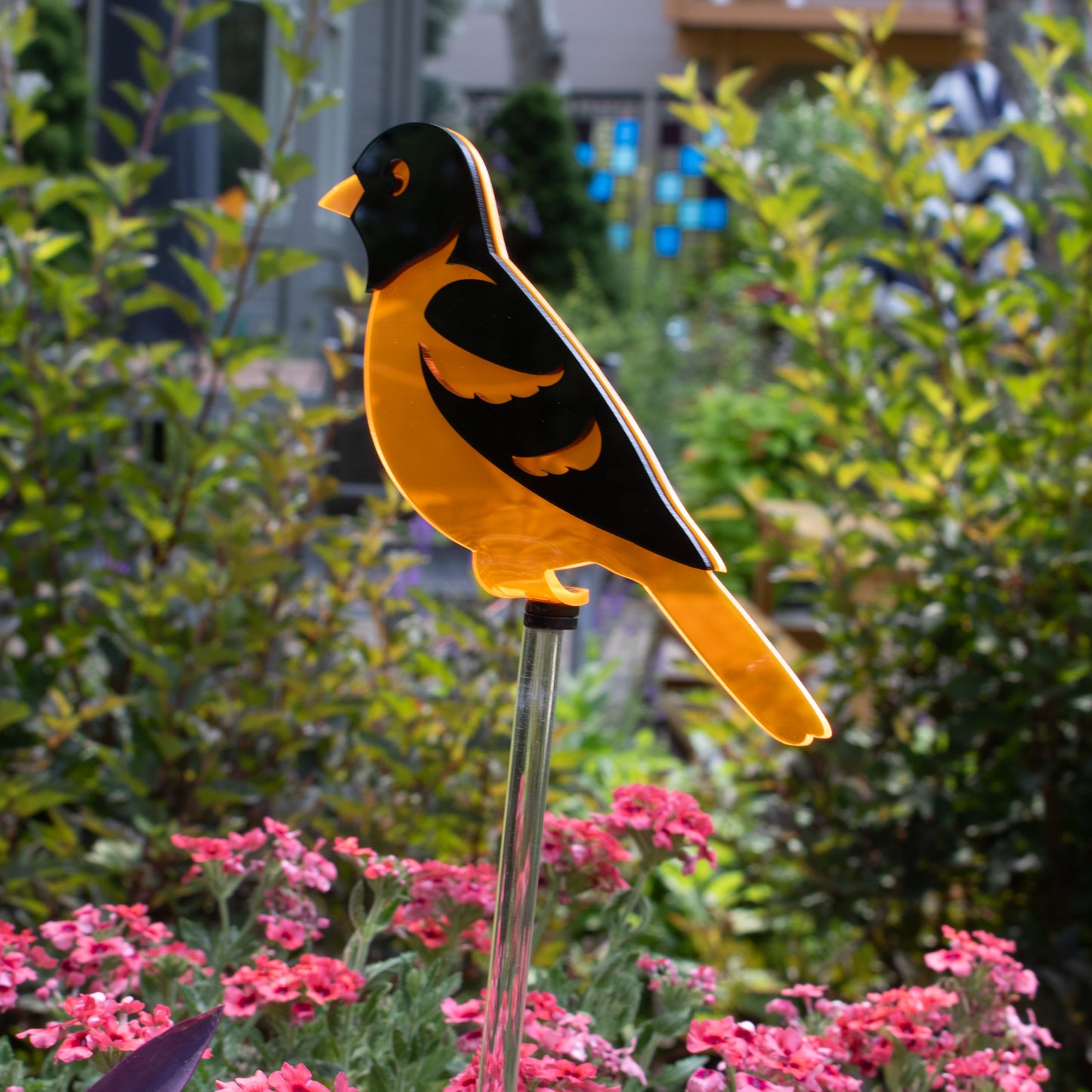 Oriole stake